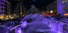 El passeig de les fonts d’Andorra la Vella encén les seves llums
