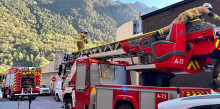 Incendi a l'avinguda Santa Coloma per un test cremant