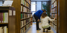 Menys llocs de consulta, però més usuaris i visites a les biblioteques