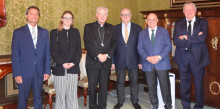 La junta del Comitè Olímpic Andorrà visita l'arquebisbe d'Urgell