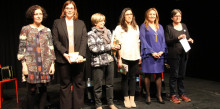 Eva Arasa, Lorena Jordana i Josefina Porras reben el premi Martí i Pol 