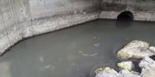 Un vessament d’aigües residuals al riu Valira 