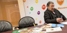 Antoni Morell cedeix a la biblioteca de la Massana 15.000 exemplars
