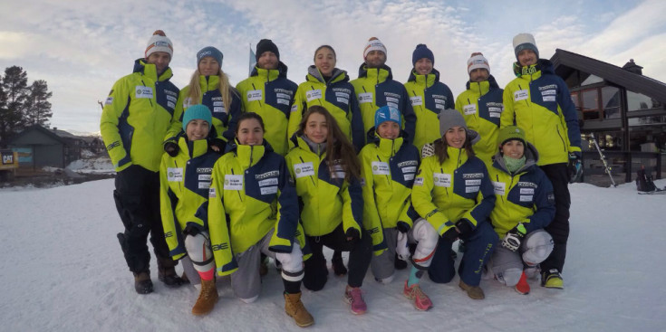 L’equip femení de la FAE 2016-2017.