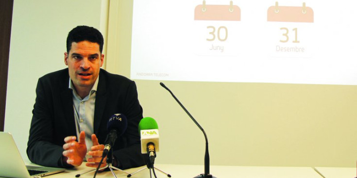 El director de Relacions amb el Client d’Andorra Telecom, Josep Vilana, fa balanç de la campanya.