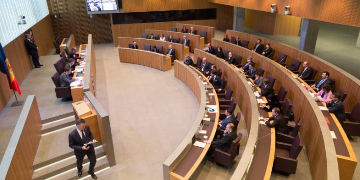 Un moment de la sessió parlamentària que va tenir lloc ahir al Consell General.