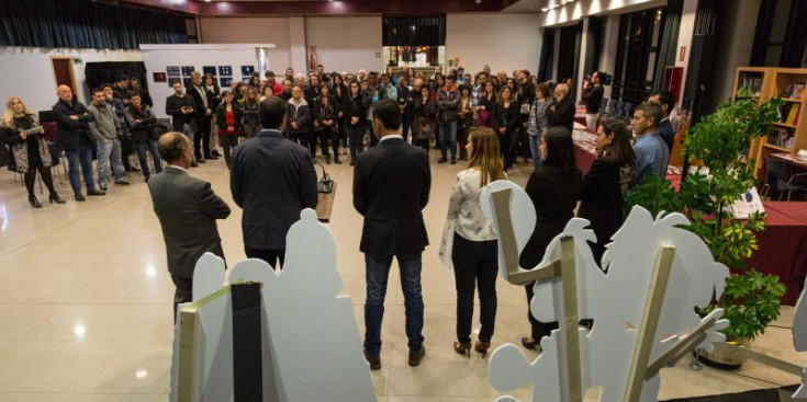 Autoritats i artistes durant la inauguració de la 21 edició del Saló del Còmic de la Massana, ahir.