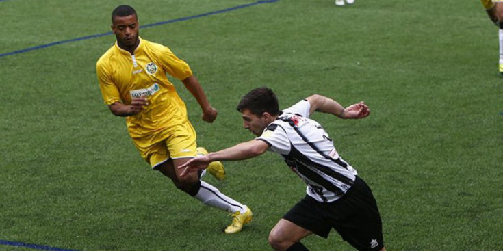 Jugada del partit entre l’Engordany i el Jenlai.