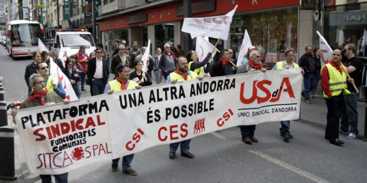 La manifestació del Dia del Treball celebrada l’any 2011 passant per l’avinguda Meritxell