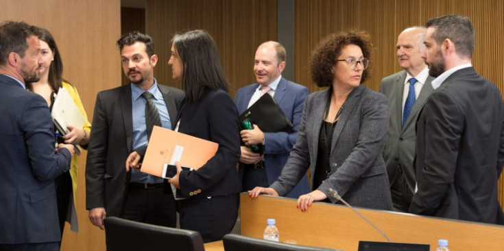 El raonador del ciutadà, Josep Rodríguez, presenta l’informe de l’any passat a la comissió legislativa d’Interior, ahir.