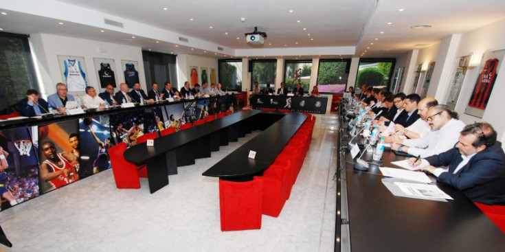 La reunió de treball dels clubs de la Lliga Endesa es va realitzar ahir a les oficines de l’ACB a Barcelona.