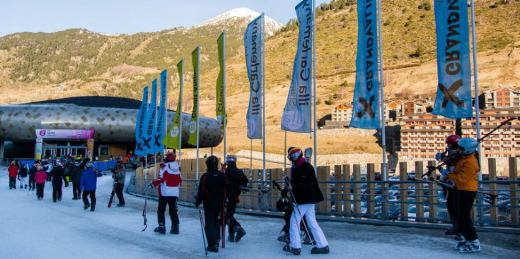 Un grup d’esquiadors a l’estació del Tarter, una de les de la marca de Grandvalira.