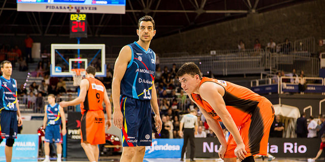 David Navarro, durant el partit contra el València de la fase regular de la temporada ja passada.