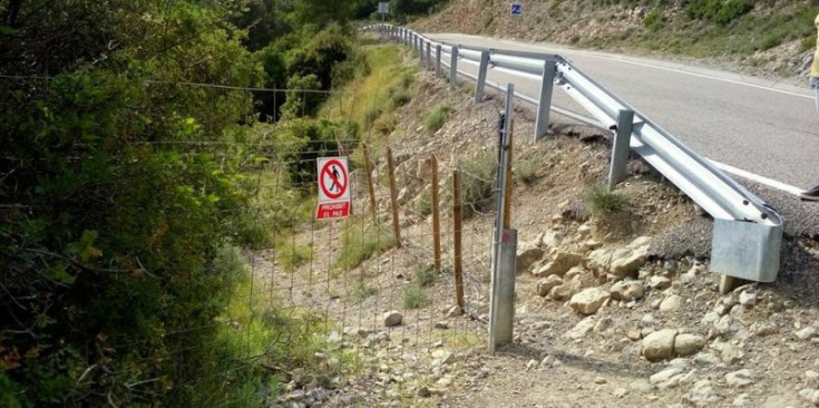 Accés a les basses naturals de Coll de Nargó des de l’L-511.