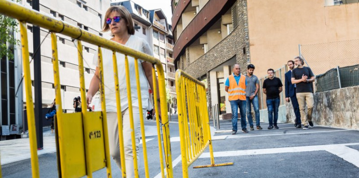 La cònsol major d’Escaldes-Engordany, Trini Marin, durant la inauguració de la nova avinguda del Fener, ahir.