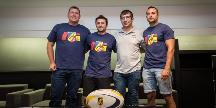 Peter Lucas, ‘Xepi’ Garcia, Xavier Vilasetrú i Josep Magallon en plena roda de premsa de l’anunci del nou cos tecnic de la FAR, ahir al Poliesportiu.