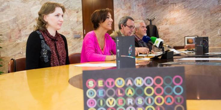 La consellera de Cultura i Participació Ciutadana del Comú d’Andorra la Vella intervé durant la roda de premsa, ahir.