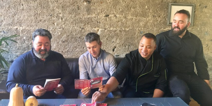 Gonzàlez, Balielles i dos ajudants de la Borda Secreta, ahir en la presentació de La Massana Fogons.