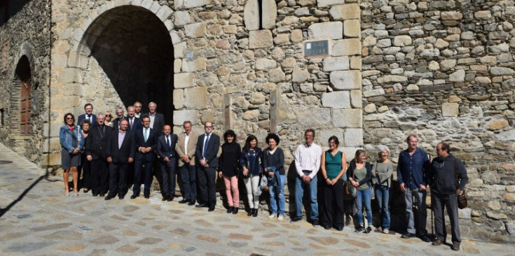 Les autoritats en la jornada d’inauguració.