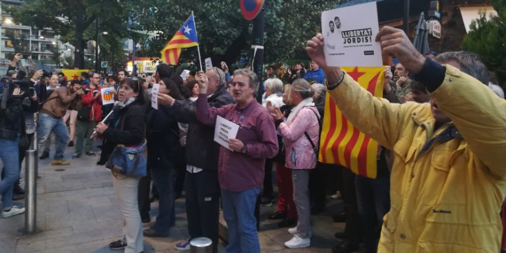 Manifestació davant de l'