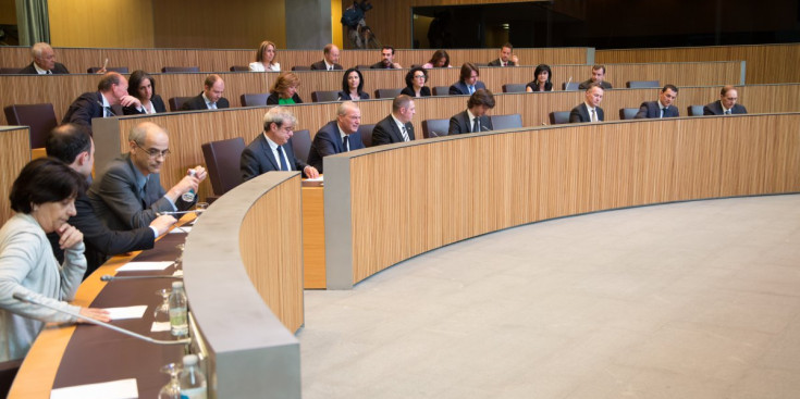 Sessió del Consell General del mes passat.