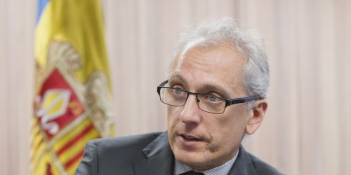 El ministre Francesc Camp durant l'entrevista