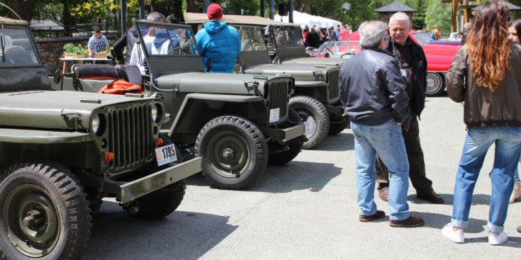 Els vehicles Willys, protagonistes de la 3a Trobada de clàssics.