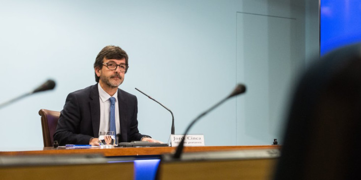 El ministre de Finances, Jordi Cinca, durant una roda de premsa posterior al Consell de Ministres.