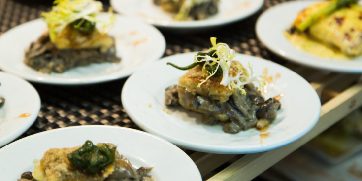 Plats típics de la cuina andorrana en la Mostra Gastronòmica d’Ordino.