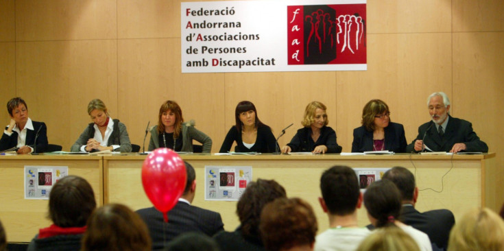 Imatge d’arxiu de la diada i creació de la Federació Andorrana d’Associacions de Persones amb Discapacitat.