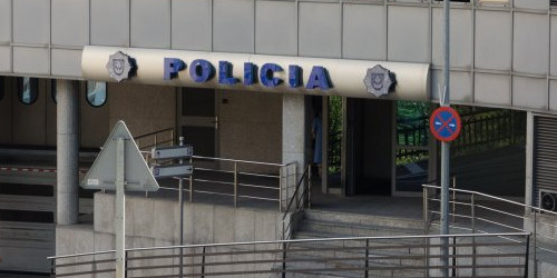 La façana de la seu del Cos de Policia.