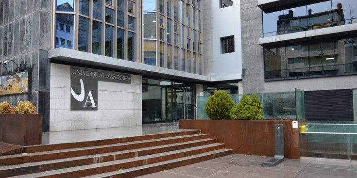 Façana de la Universitat d'Andorra.