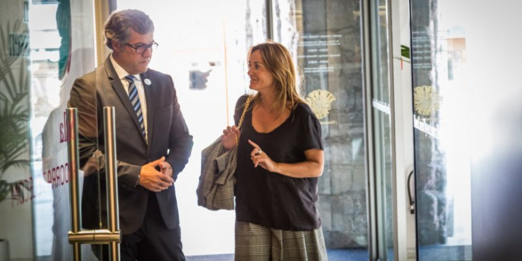El director artístic del Thyssen, Carlos Cervera, i la presidenta de la Fundació Museand, Olga Gelabert.