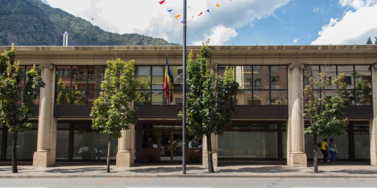 Vista exterior general de la Seu de la Justícia a l’avinguda Tarragona d’Andorra la Vella.