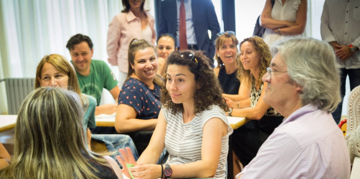 Diversos professors participen en unes jornades formatives a l'Escola Andorrana d'Escaldes-Engordany.