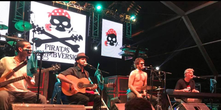 Pirates Rumbversions en concert.