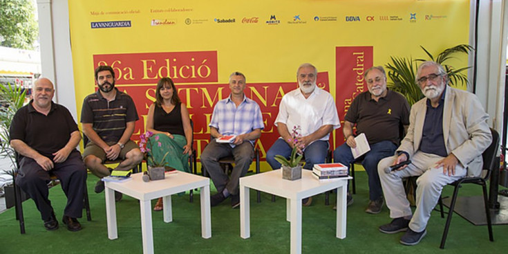 Autors del país participen en la Setmana del Llibre en català.