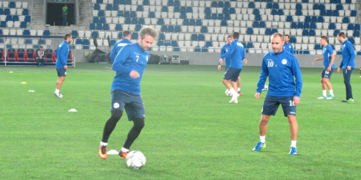 Marc Pujol i Juli Sánchez entrenen al Boris Pachadze Dinamo Arensa de Tbilissi, ahir.
