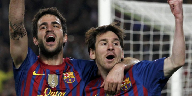 Cesc Fàbregas i Leo Messi celebren un gol al Camp Nou.