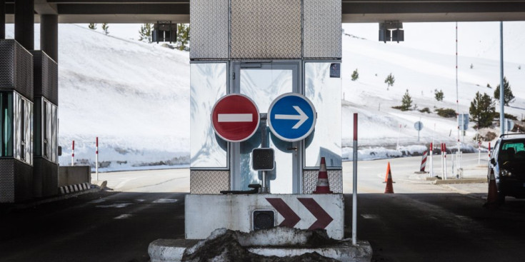 Frontera entre Andorra i França.