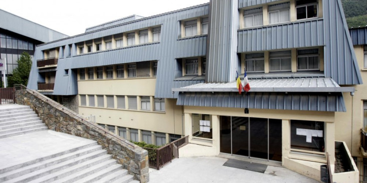 Façana del Lycée Comte de Foix.