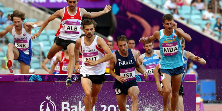 La cursa dels 3.000 metres obstacles de l’Europeu de Bakú, amb l’andorrà Pep Sansa al fons.