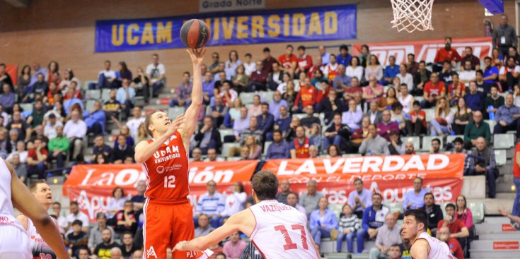 El Saragossa i l'UCAM Múrcia, ahir.