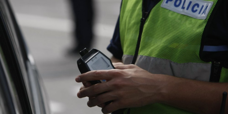 Control d'alcoholèmia realitzat per la Policia.