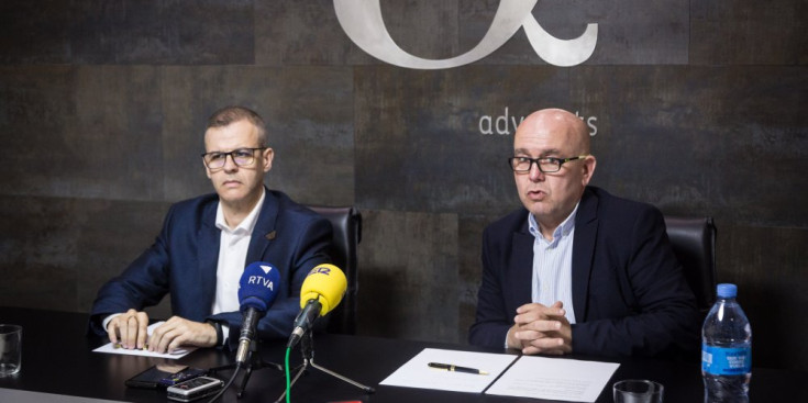 Josep Anton Silvestre i Gonzalo Boye en la roda de premsa feta ahir a la tarda.