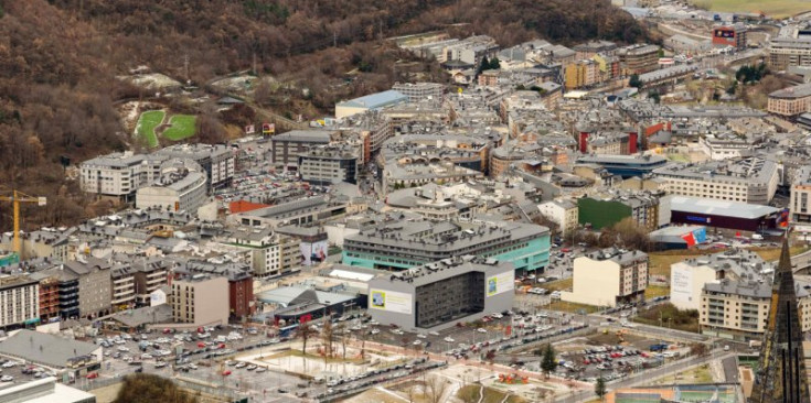 Vista aèria d’Escaldes-Engordany i Andorra la Vella.