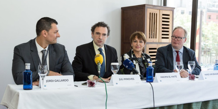 Jordi Gallardo i Juli Minoves intervenen en un Congrés Liberal Internacional, al 2017.