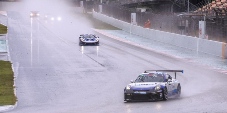 Vinyes durant la primera cursa del campionat.