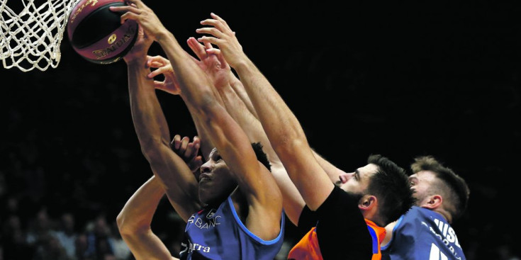 El MoraBanc i el València Basket.