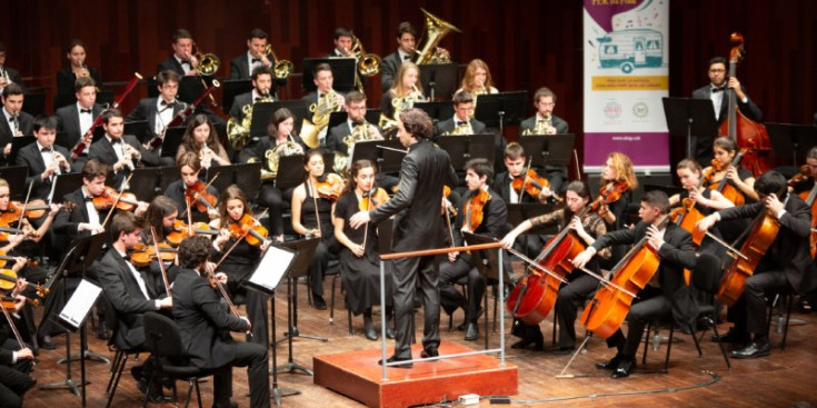 Actuació de la Jove Orquestra Sinfònica de Barcelona.